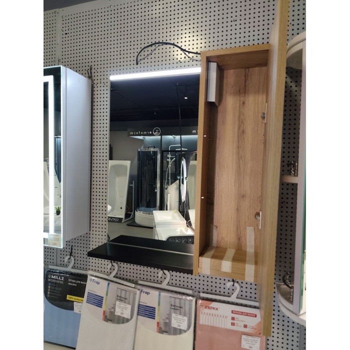 Дзеркальна шафа 60см TAXO LED Barco Blanco прав. Дзеркальна шафа 60см TAXO LED Barco Blanco прав.