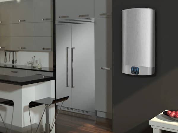 Бойлер Ariston VLS EVO DRY в интерьере кухни